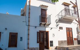 Cialoma Home Holiday